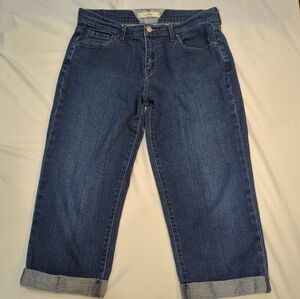 Levi's Women's Size 10 Blue Denim Cuffed Capri Pants Peddle Pushers Medium Rise